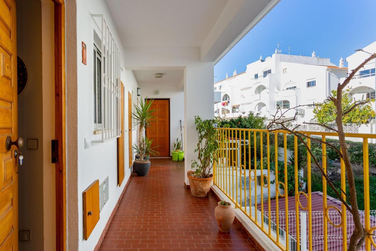 Typical T2 In Albufeira W/ Balcony By Lovelystay Exterior photo